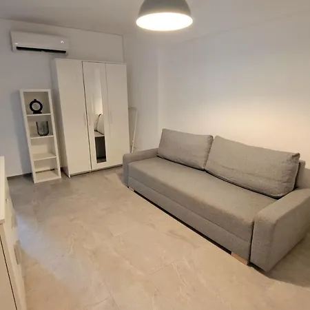 Ris Dublu Universitate, Centrul Vechi Appartement