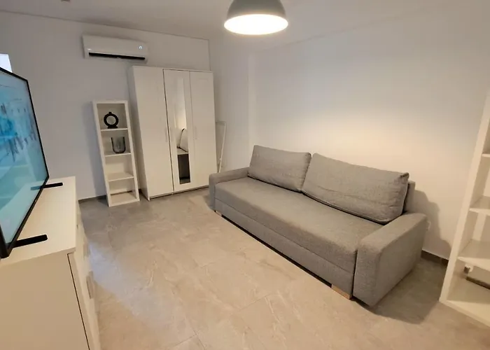 Ris Dublu Universitate, Centrul Vechi アパート