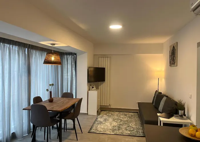 Ris Dublu Universitate, Centrul Vechi