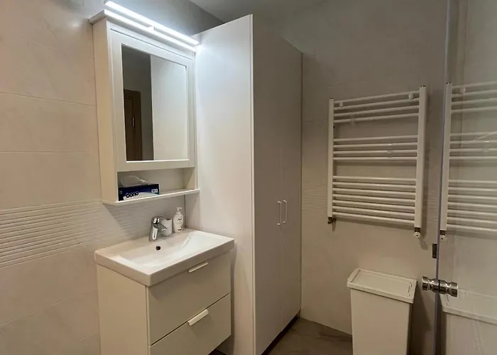 Ris Dublu Universitate, Centrul Vechi * Bukarest