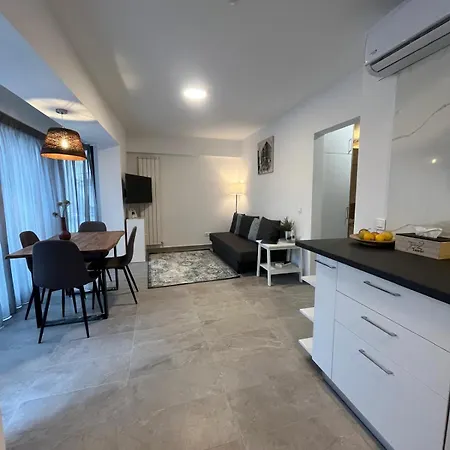 Ris Dublu Universitate, Centrul Vechi *