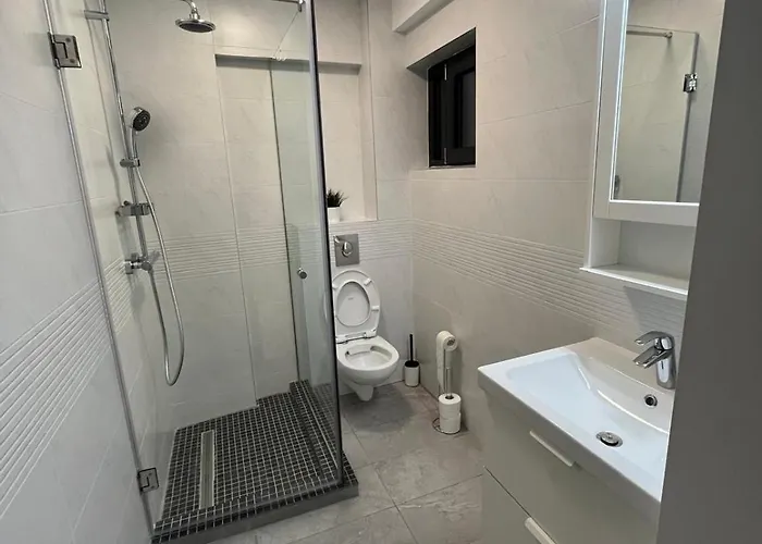 Ris Dublu Universitate, Centrul Vechi *